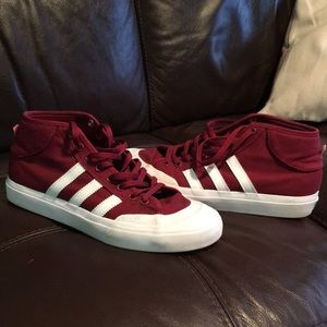 ADIDAS MATCHCOURT MID